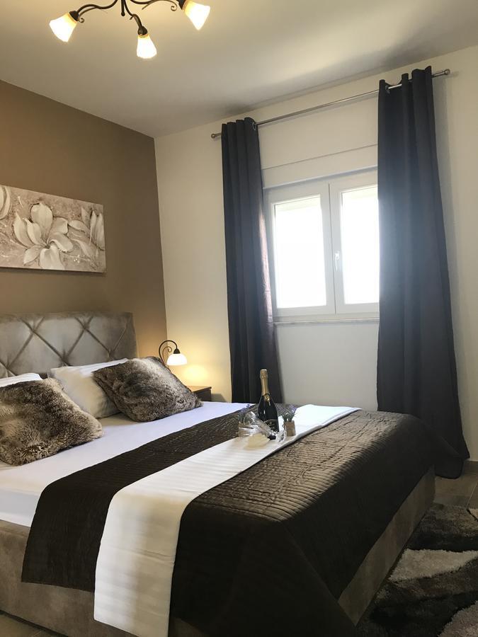 Luxury Apartments Bralic Bibinje Extérieur photo