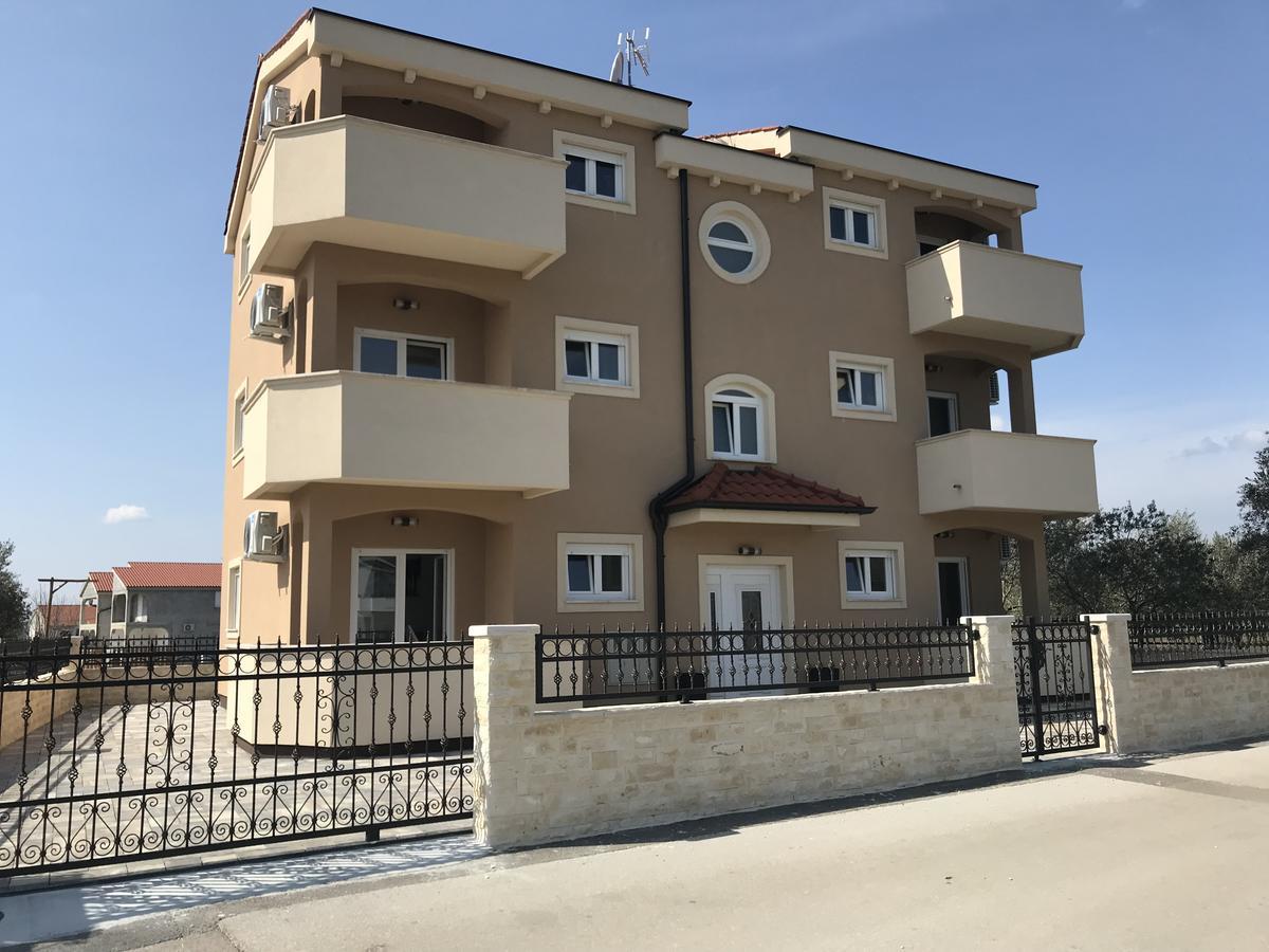 Luxury Apartments Bralic Bibinje Extérieur photo